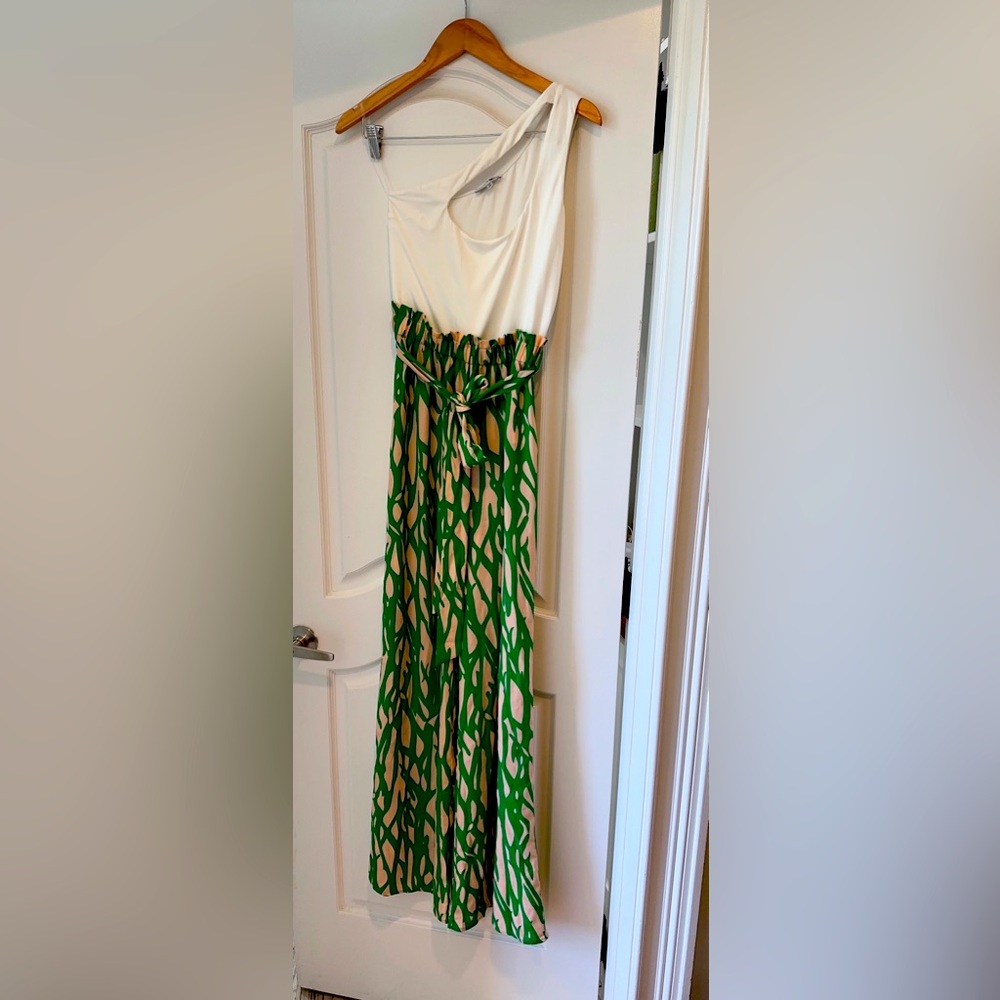 Cute one shoulder jumpsuit.